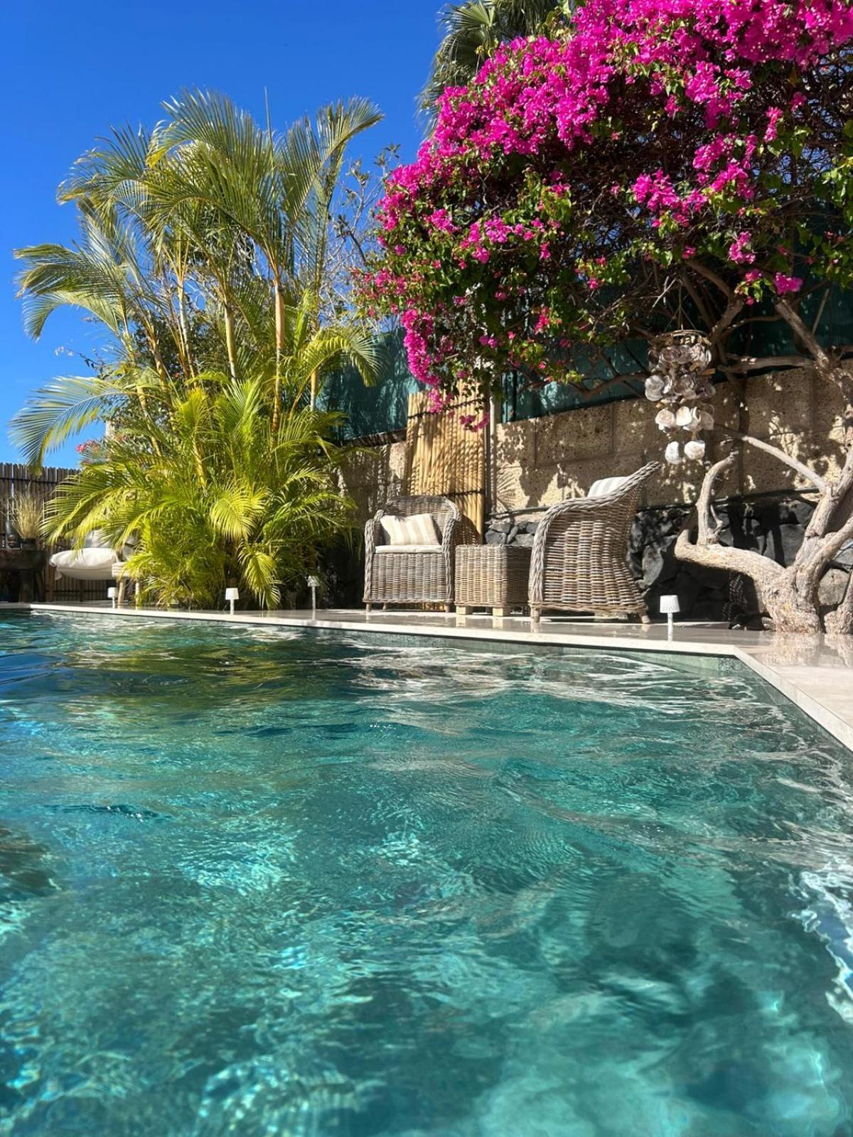 Villa Ibiza - Beautiful House With Private Pool Chayofa Bagian luar foto
