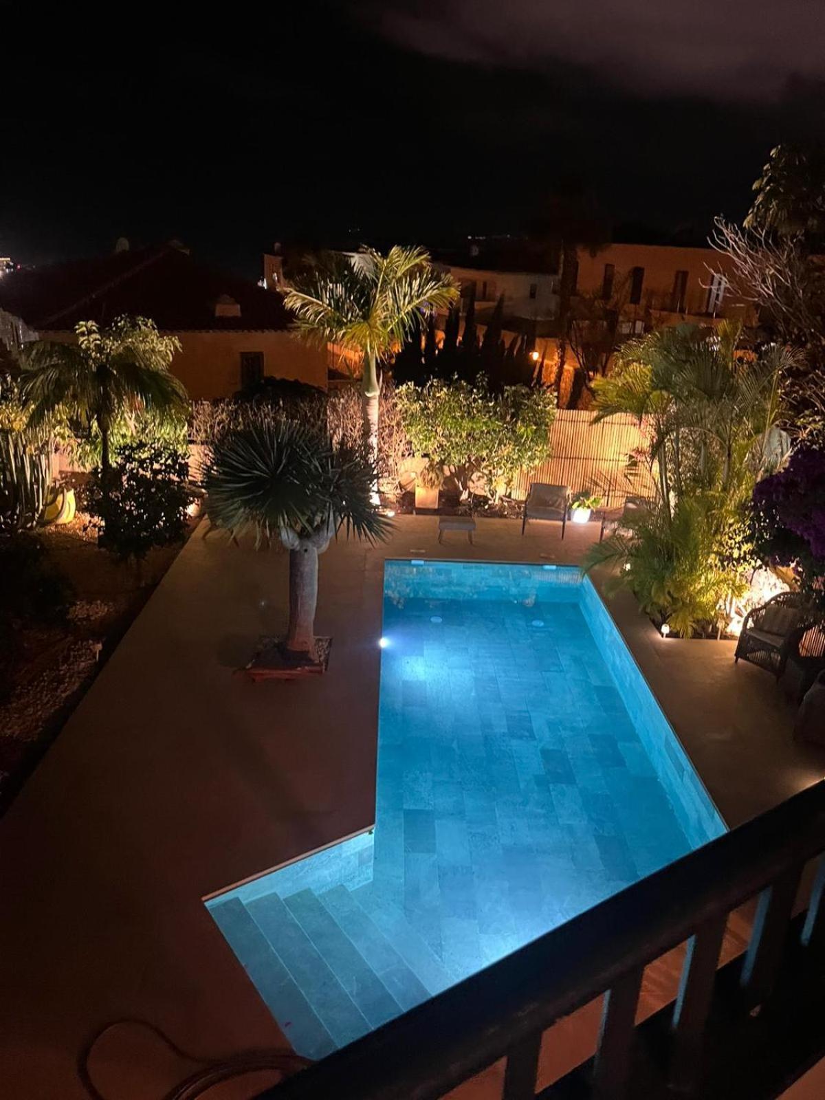 Villa Ibiza - Beautiful House With Private Pool Chayofa Bagian luar foto