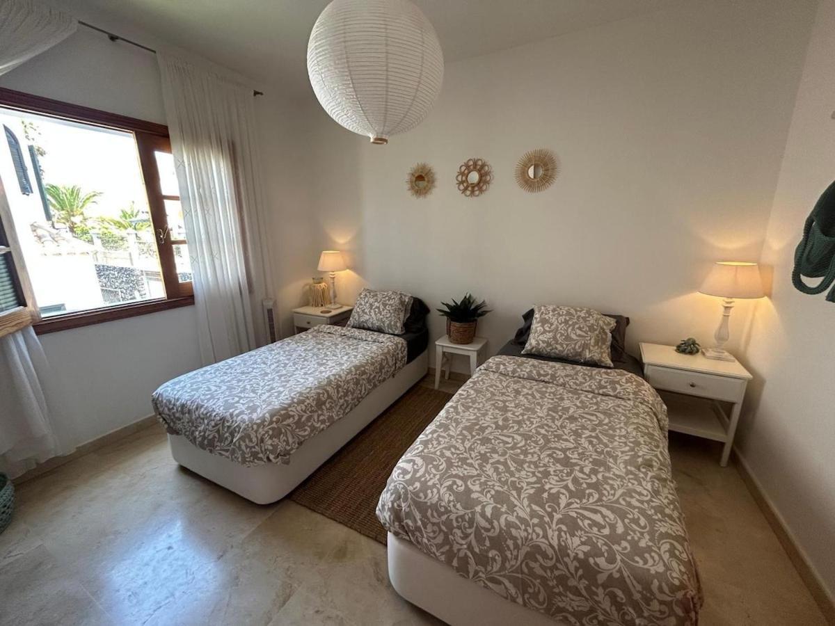 Villa Ibiza - Beautiful House With Private Pool Chayofa Bagian luar foto